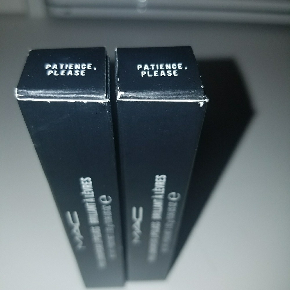 Pro Longwear Lipglass
